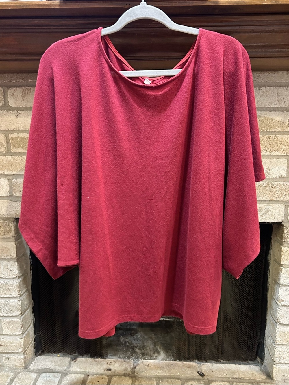 GLAM Casual Red Short-Sleeve Poncho Top EUC
